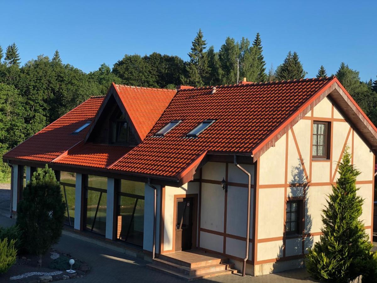 Jurvinge Hotel Zadvainai Екстериор снимка