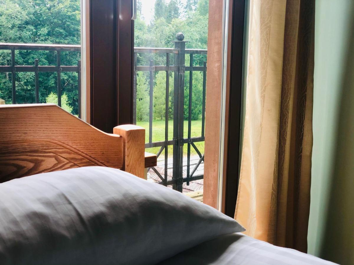 Jurvinge Hotel Zadvainai Екстериор снимка