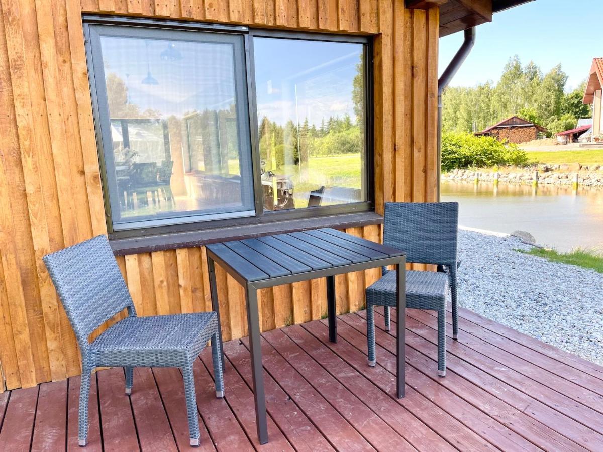 Jurvinge Hotel Zadvainai Екстериор снимка